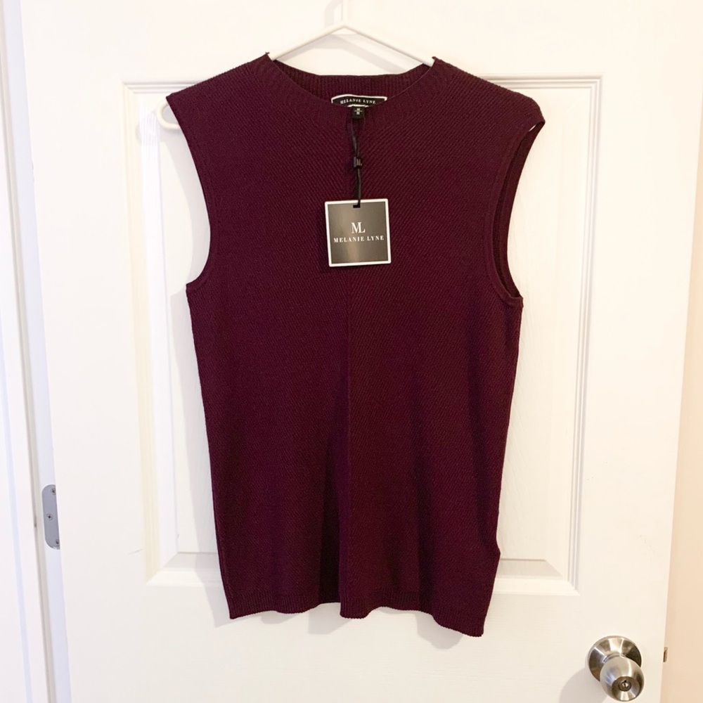Melanie Lynn Plum colour knit Sleeveless Top size M